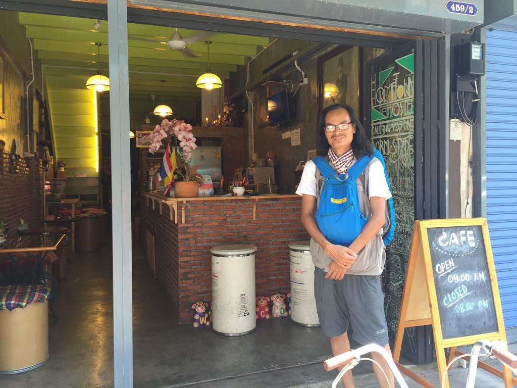 Hometown Hostel Samut Songkhram Luaran gambar