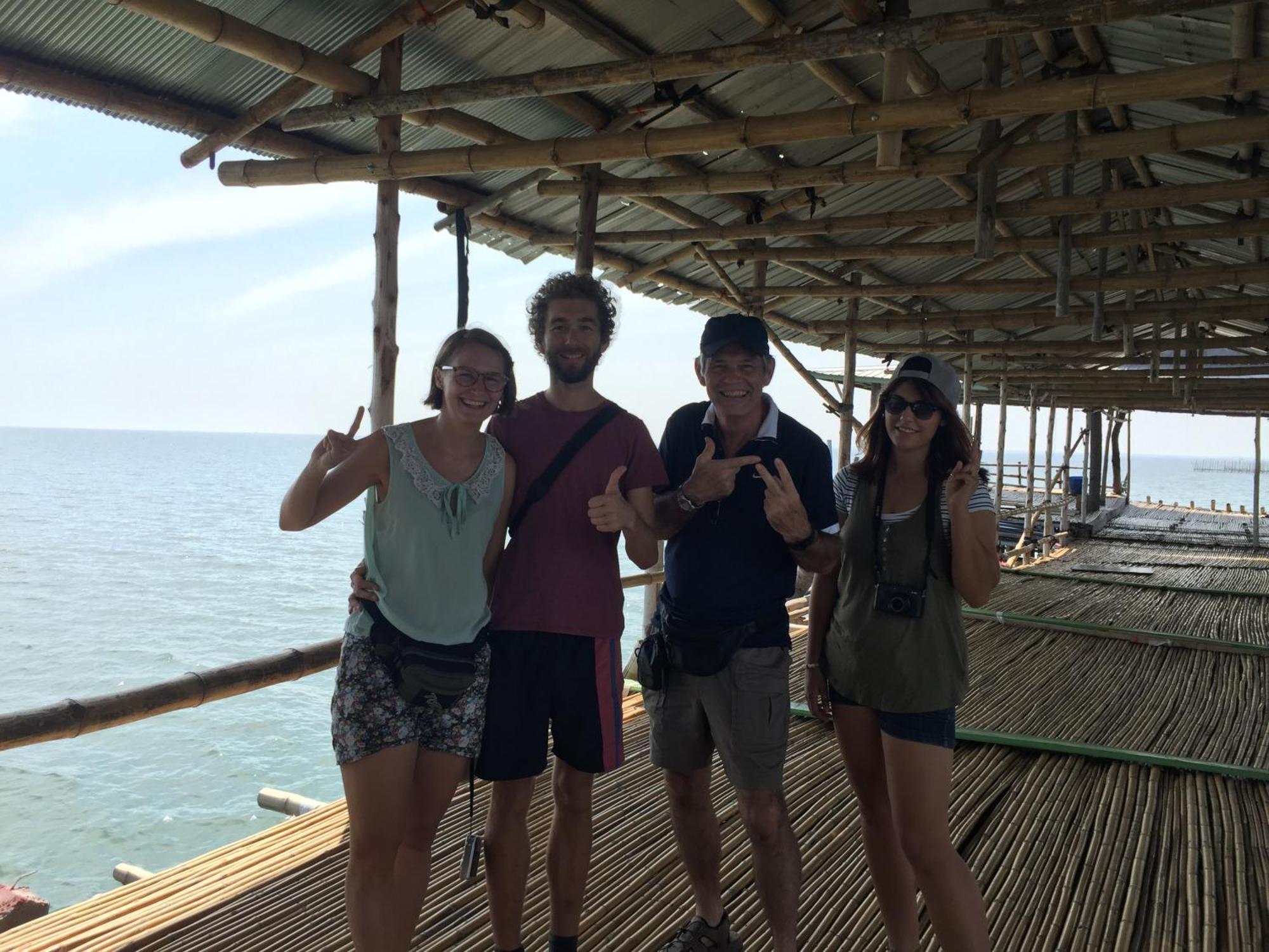Hometown Hostel Samut Songkhram Luaran gambar