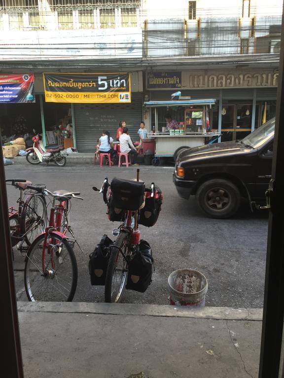 Hometown Hostel Samut Songkhram Luaran gambar